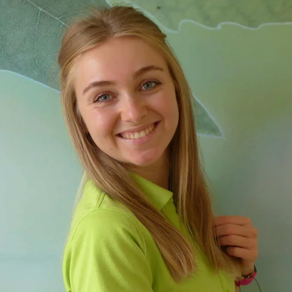 Lueger Alina arbeitet im Fitnessstudio in Landau an der Isar!